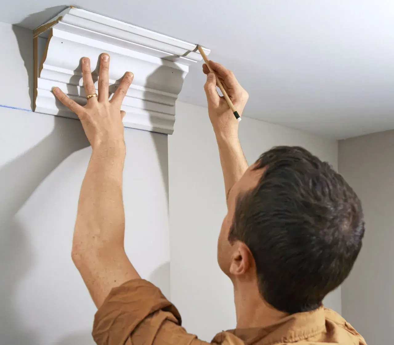 Crown molding installation in Orlando FL